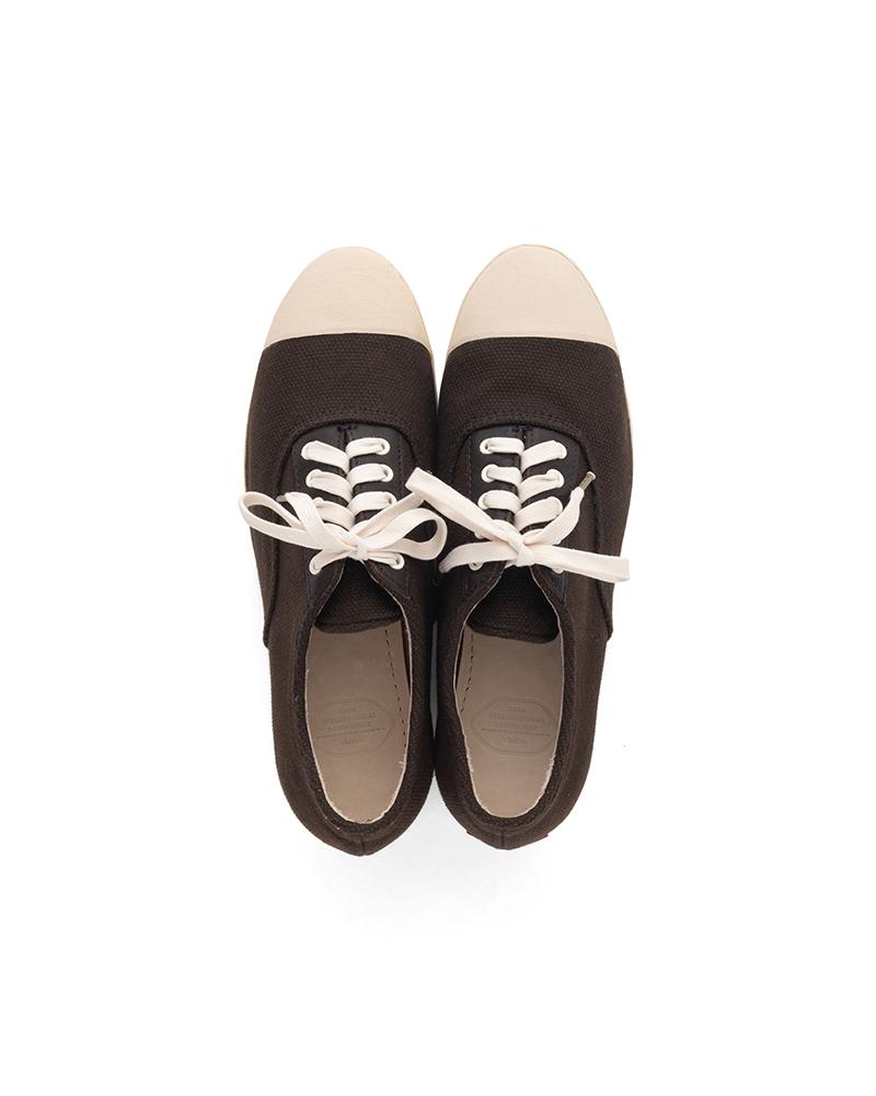 P.T.U. TRAINER-FOLK W official product image 2